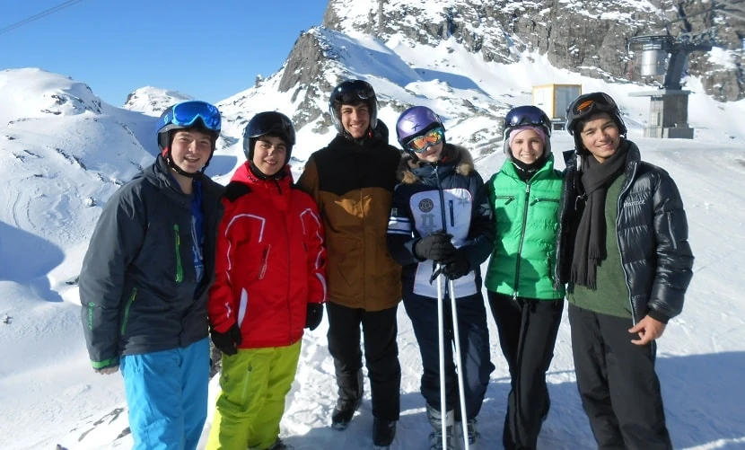Les Elfes International Winter Camp