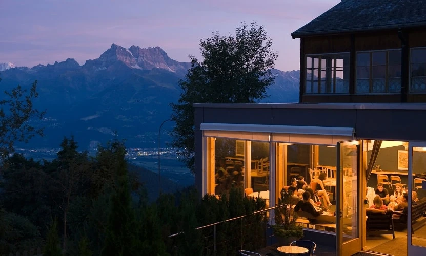 Leysin American School