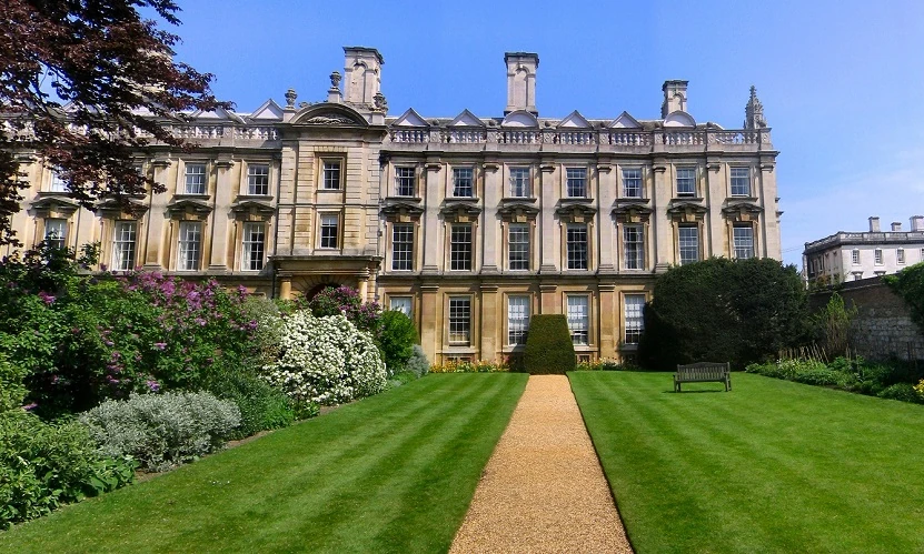 Oxford Royale Academy Cambridge