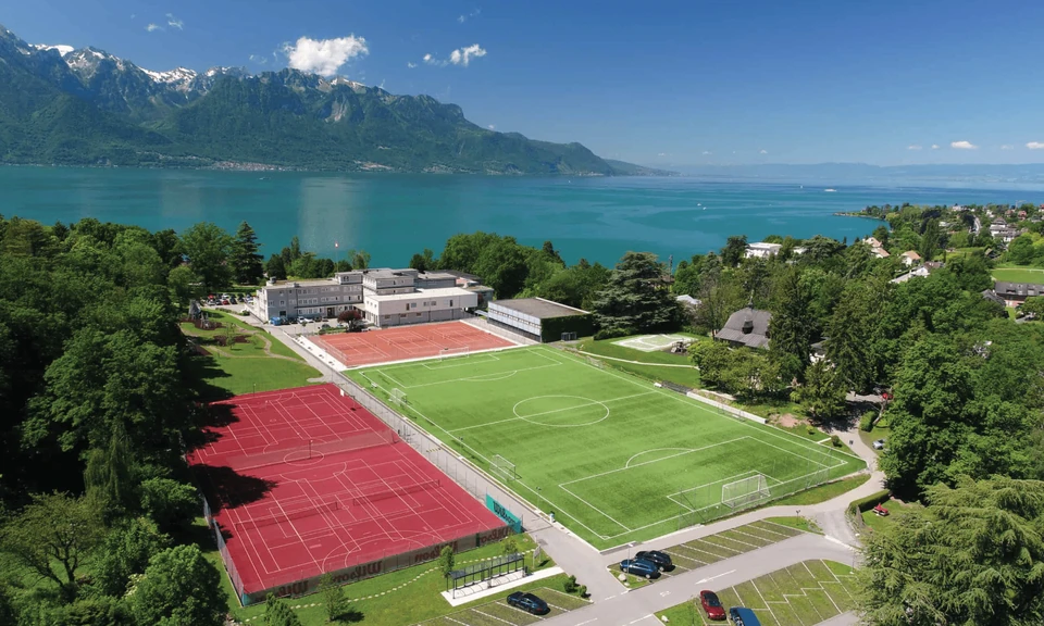 St George's International School