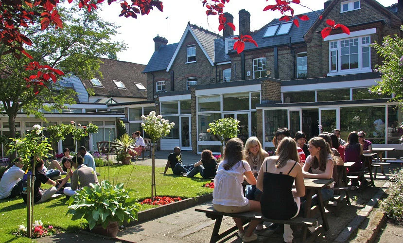 Wimbledon School of English